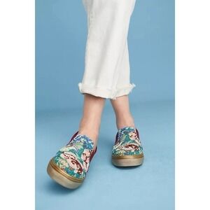 Coral Blue Anthropologie EUR 39 Beaded Tapestry Suede Slip Shoe Granny Core US 8